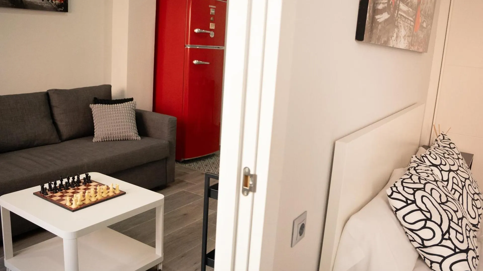 Casa Castilla, Moderno Y Luminoso Alojamiento En Triana Seville Apartment